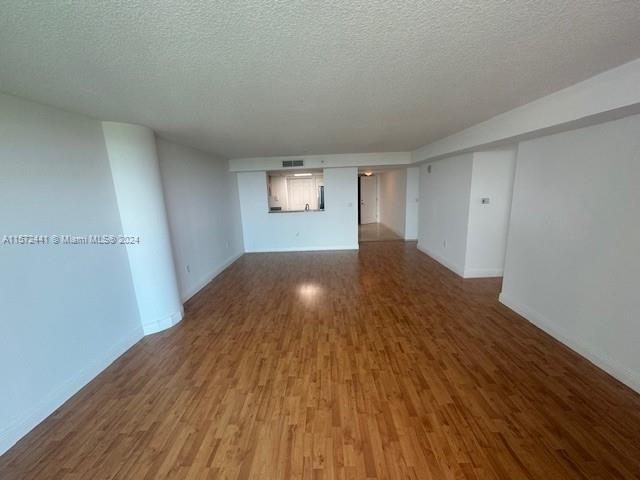 2101 Brickell Ave # 912