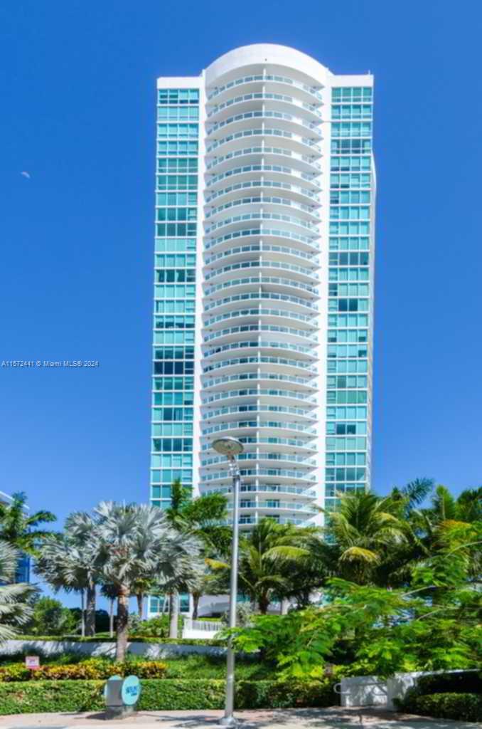 2101 Brickell Ave # 912