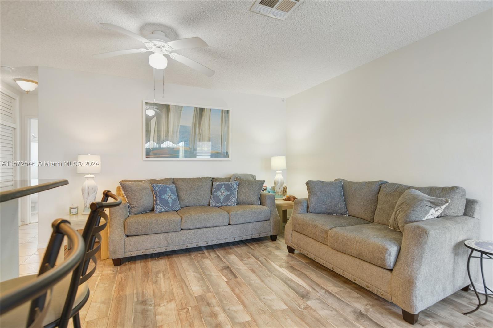 3232 Canal Dr # 19