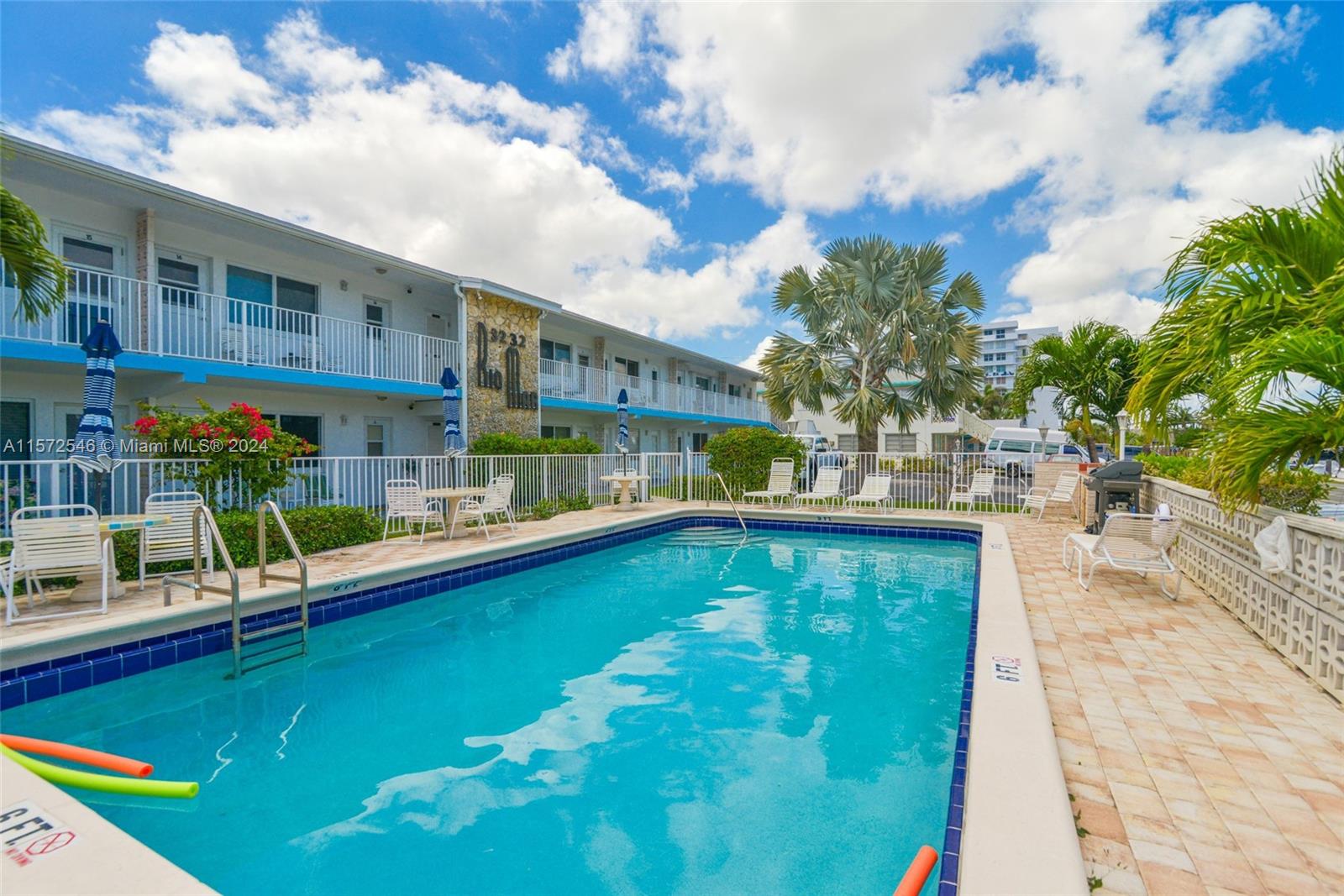3232 Canal Dr # 19