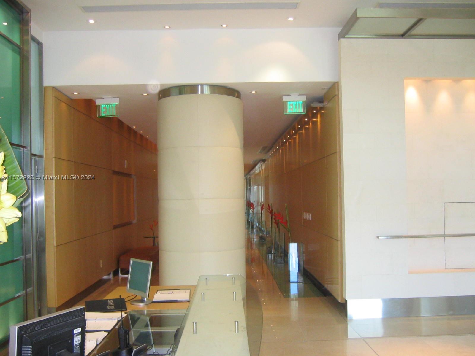 2101 Brickell Ave # 1804