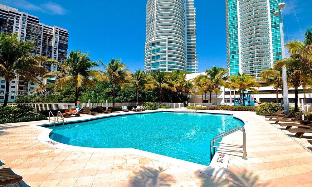 2101 Brickell Ave # 1804