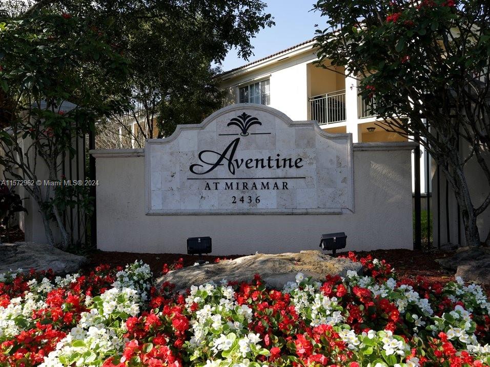 2457 CENTERGATE DRIVE # 106