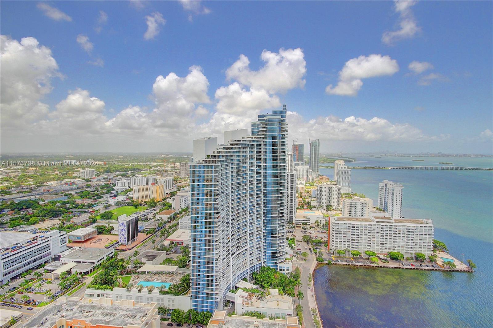 1900 N Bayshore Dr # 4112