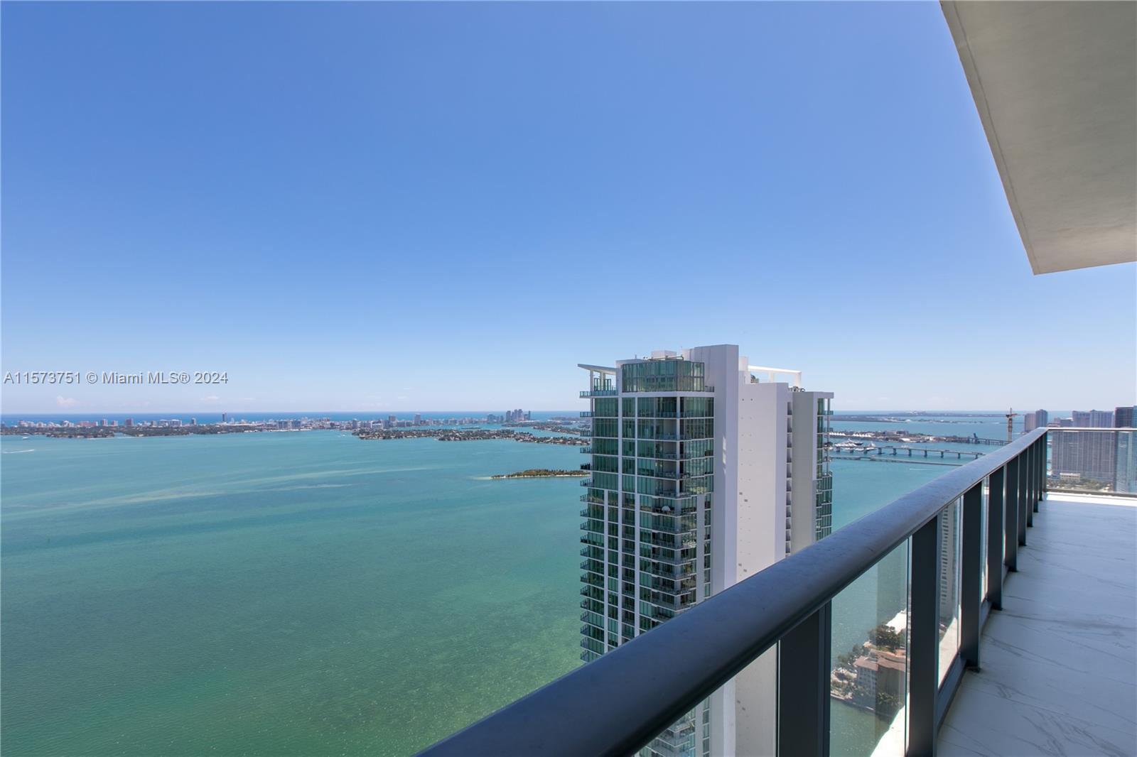 480 NE 31st St Unit: PH5101