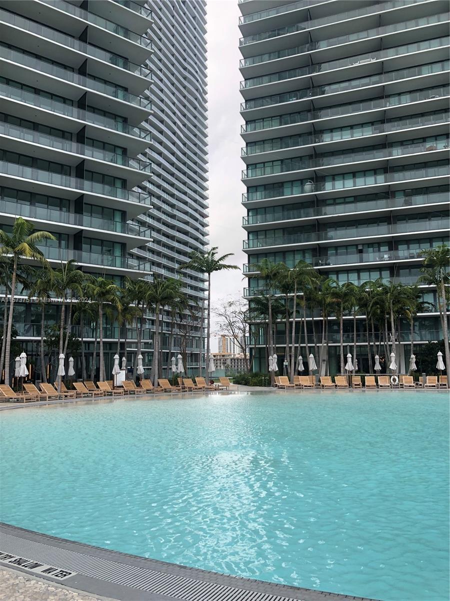 480 NE 31st St Unit: PH5101