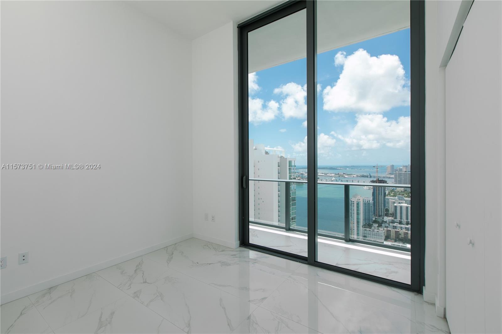 480 NE 31st St Unit: PH5101
