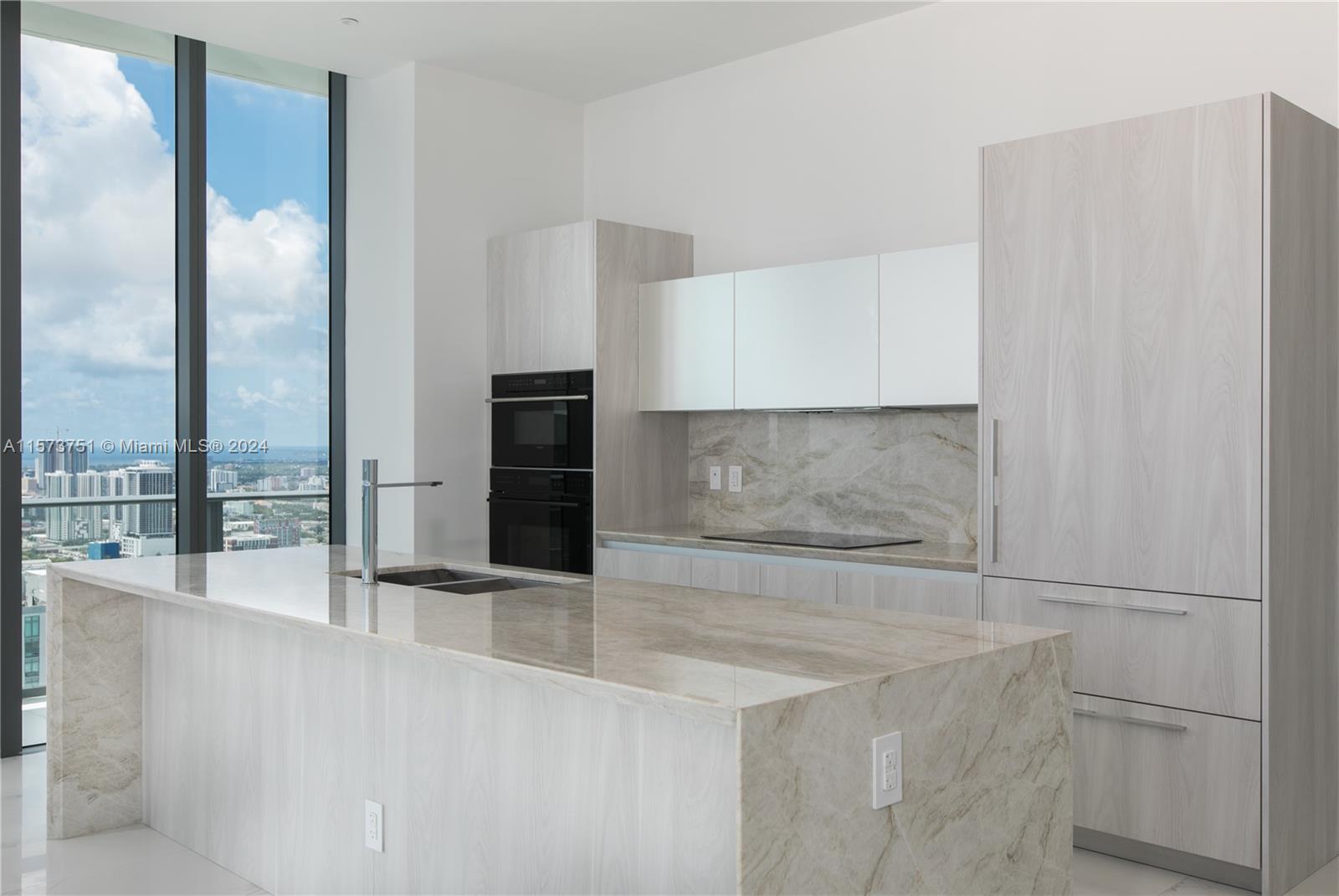 480 NE 31st St Unit: PH5101