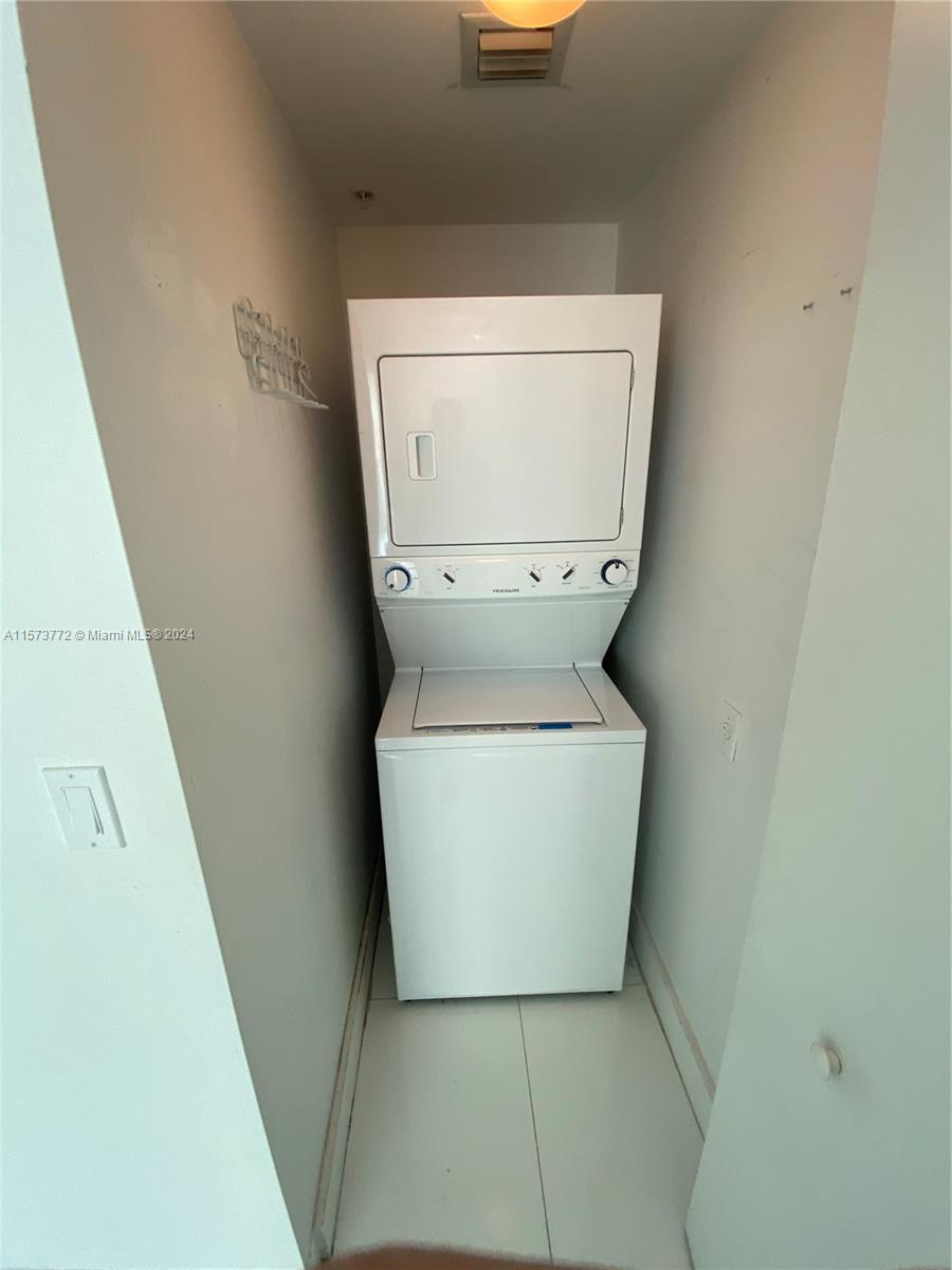 92 SW 3rd St # 3801