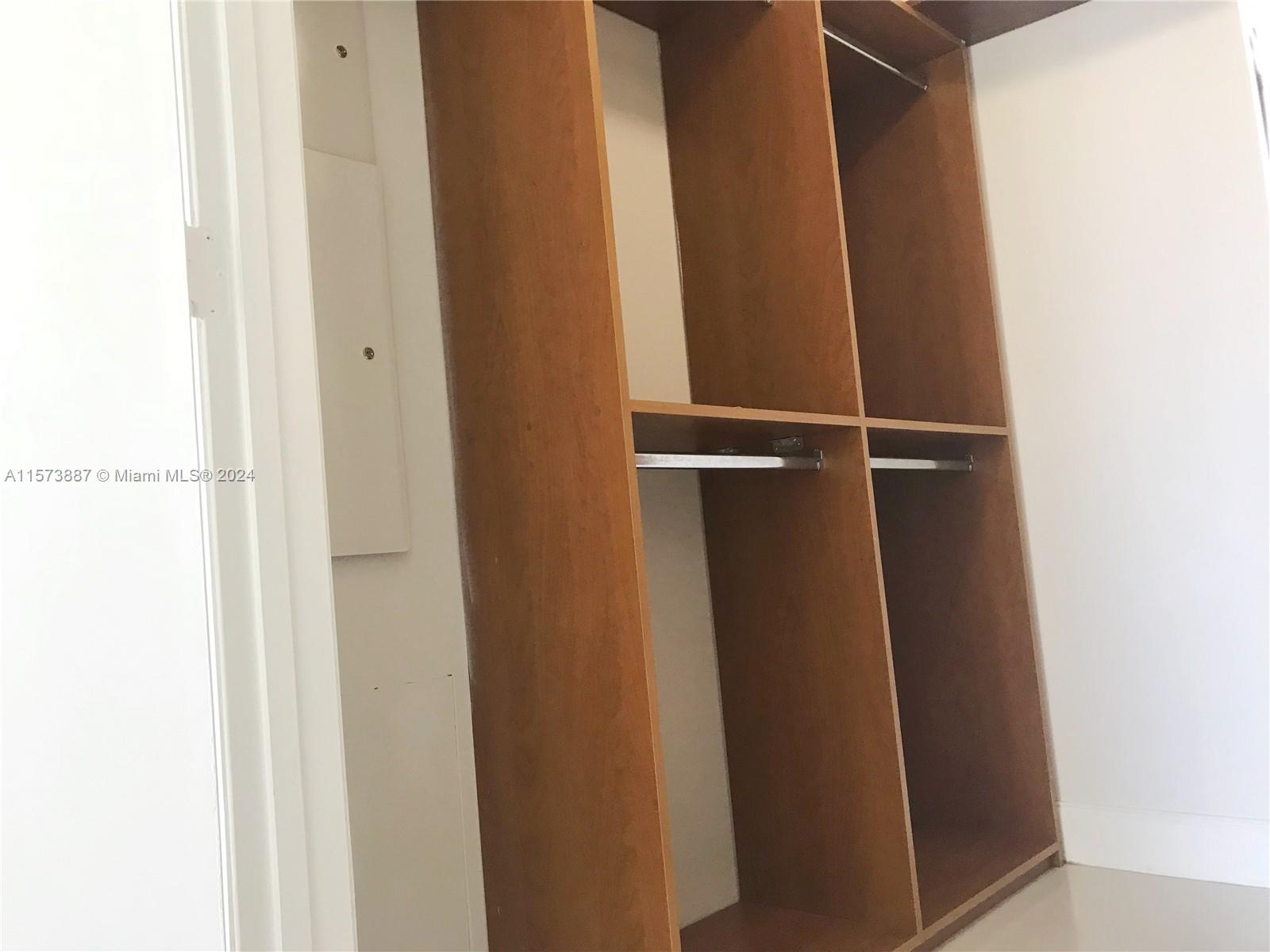 485 Brickell Ave # 2911