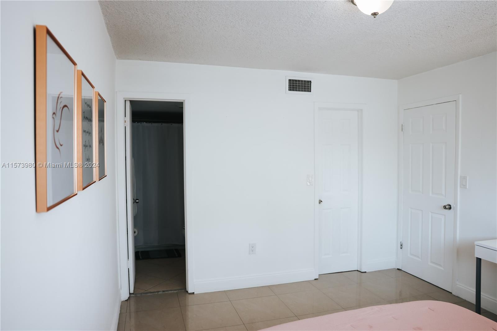 2920 SW 28 TE # 406