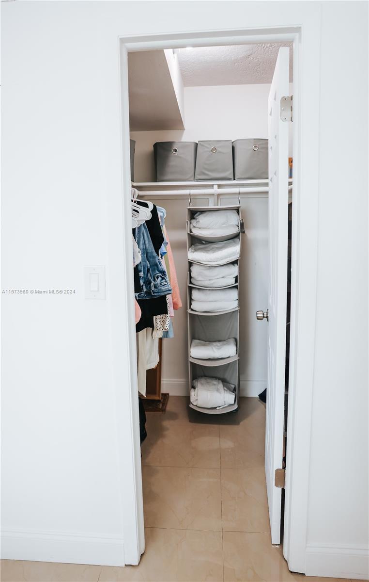 2920 SW 28 TE # 406