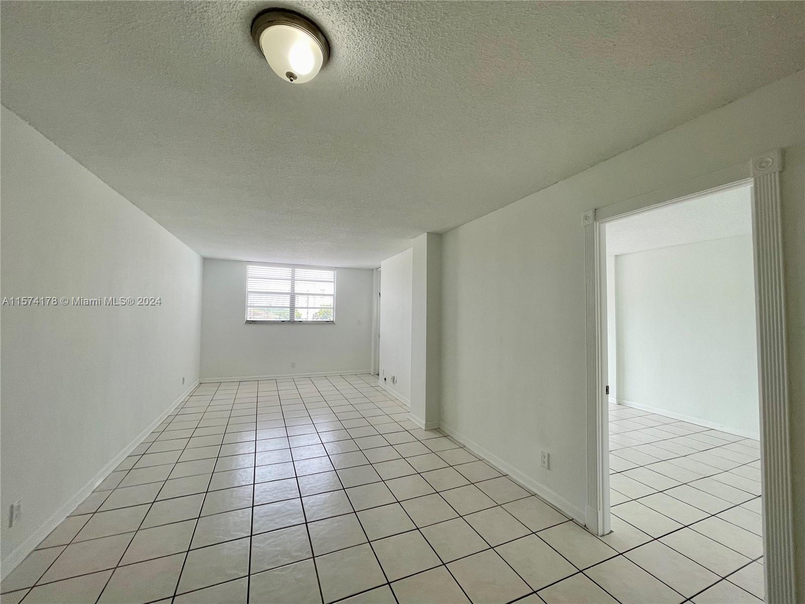 2903 N Miami Beach Blvd # 302