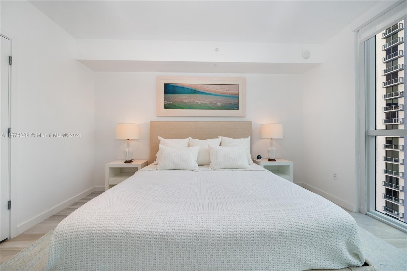 1080 Brickell Ave # 2706