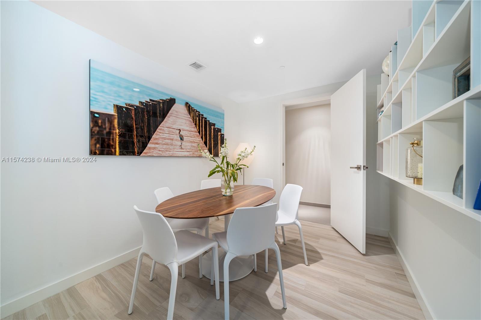 1080 Brickell Ave # 2706