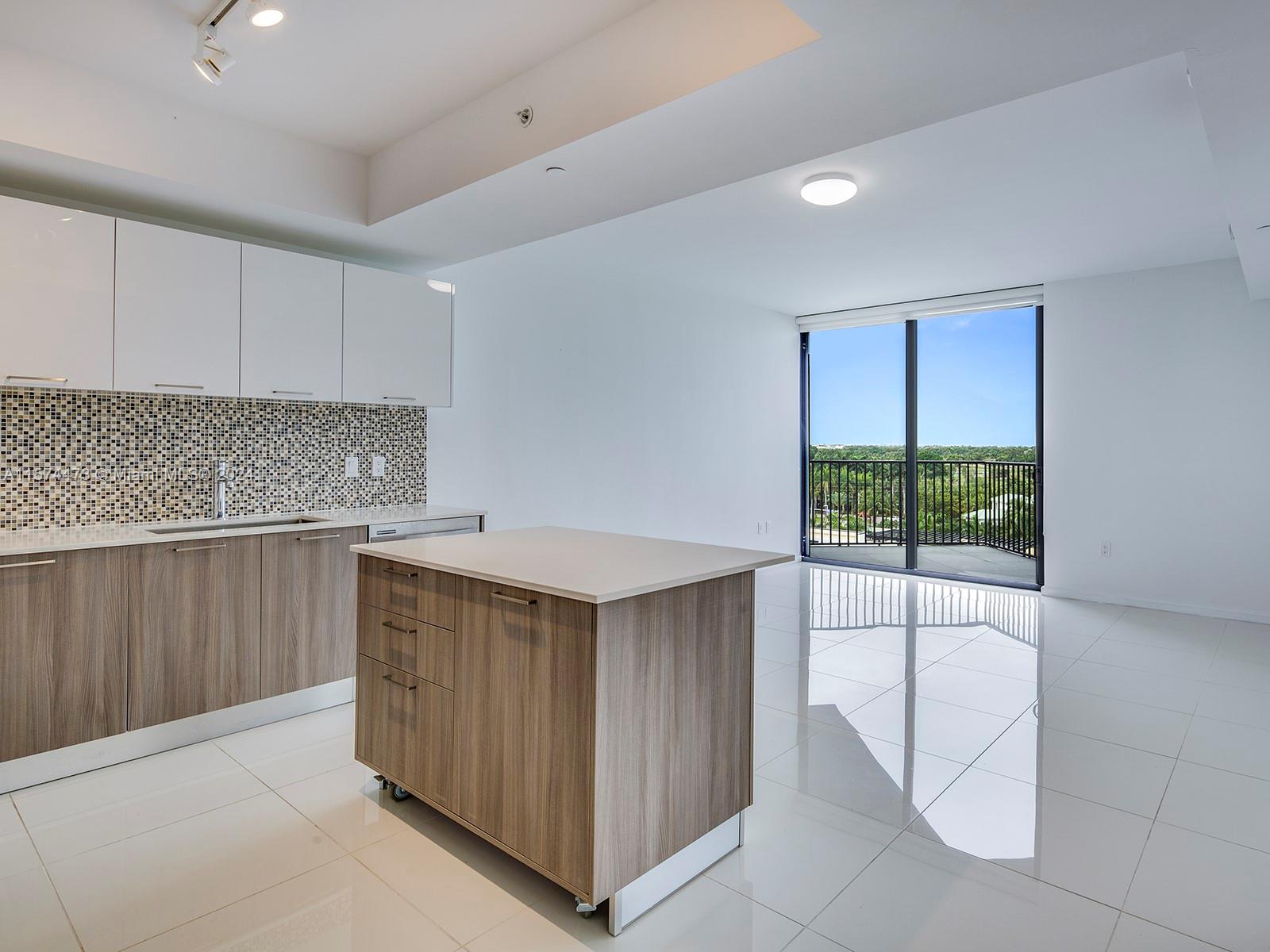 5300 Paseo Blvd # 508