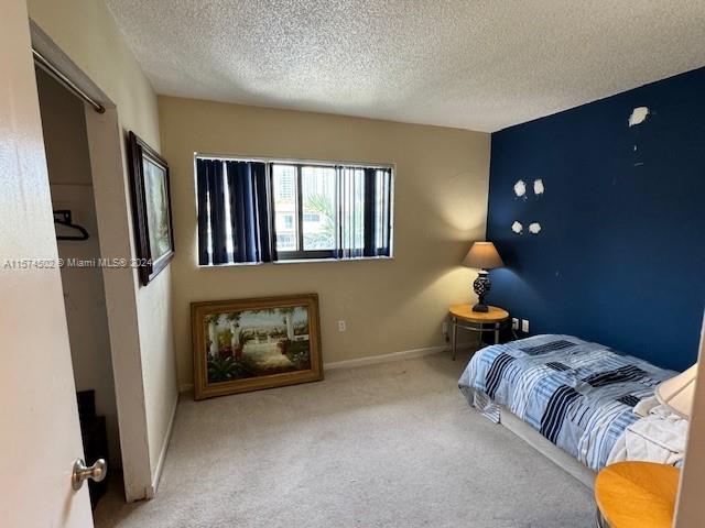 3531 NE 170th St # 302