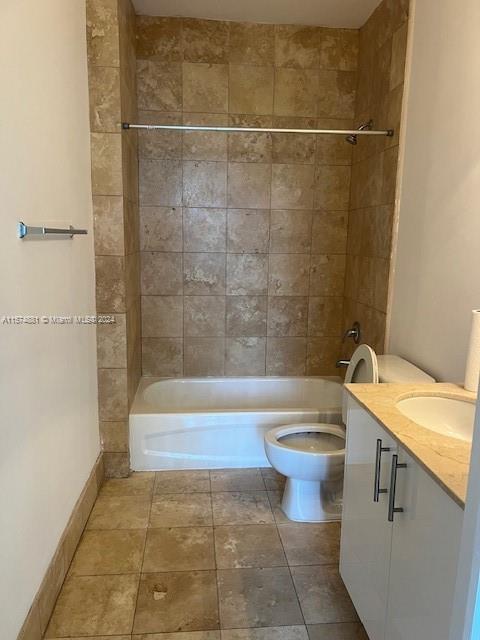 2701 SW 3rd Ave # 302