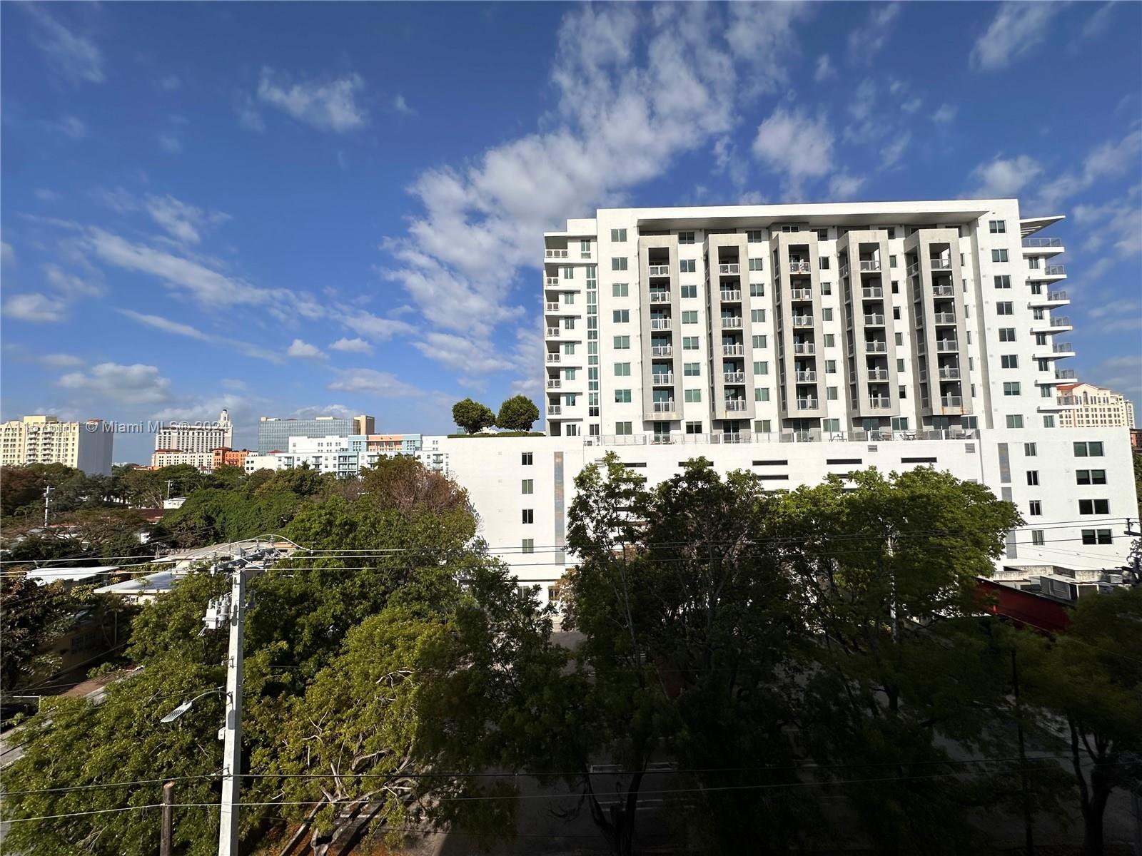 3590 Coral Way # 611