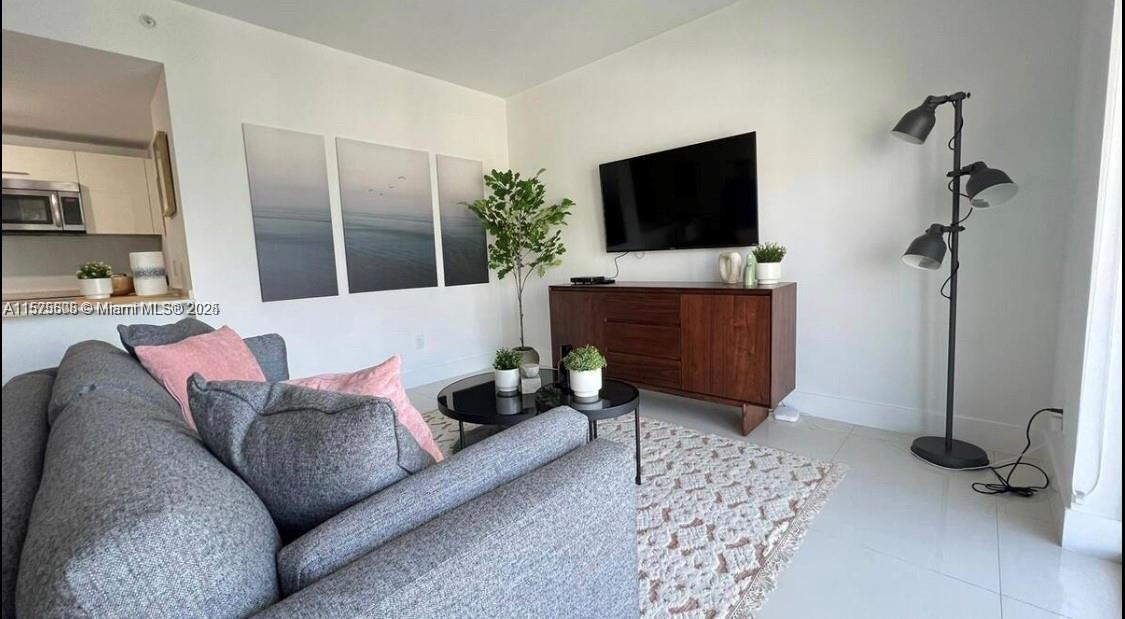 1300 BRICKELL BAY DR # 3400