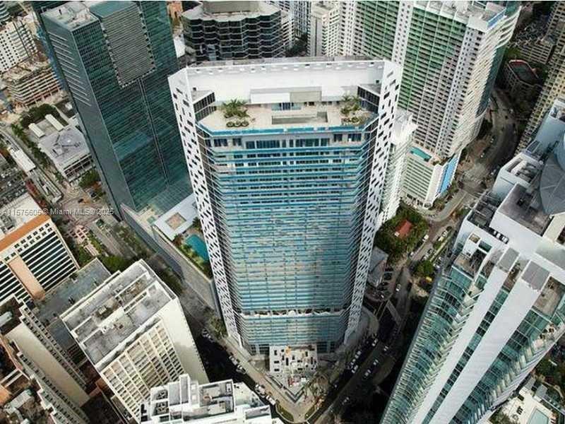 1300 BRICKELL BAY DR # 3400