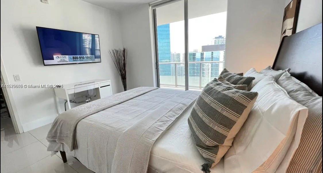 1300 BRICKELL BAY DR # 3400