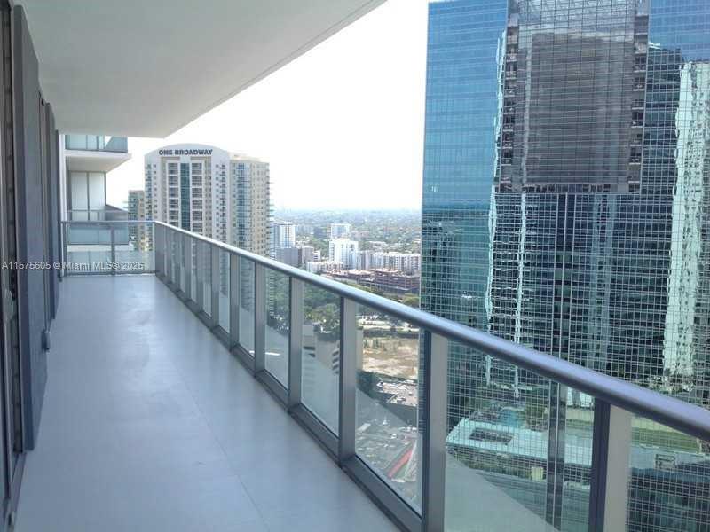 1300 BRICKELL BAY DR # 3400