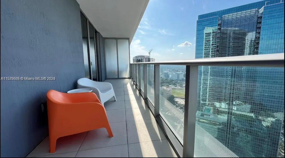 1300 BRICKELL BAY DR # 3400