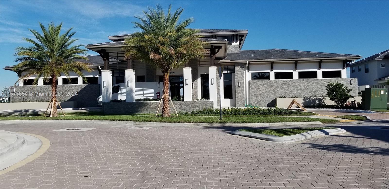 15810 NW 91st Ave