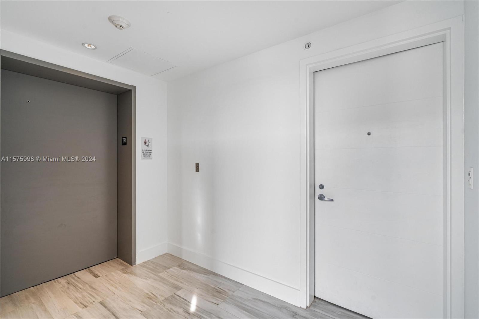 16385 Biscayne Blvd # 1118