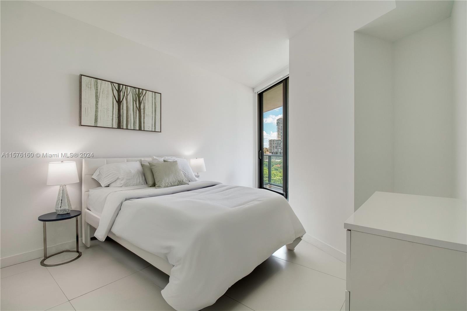 501 NE 31st St # 610