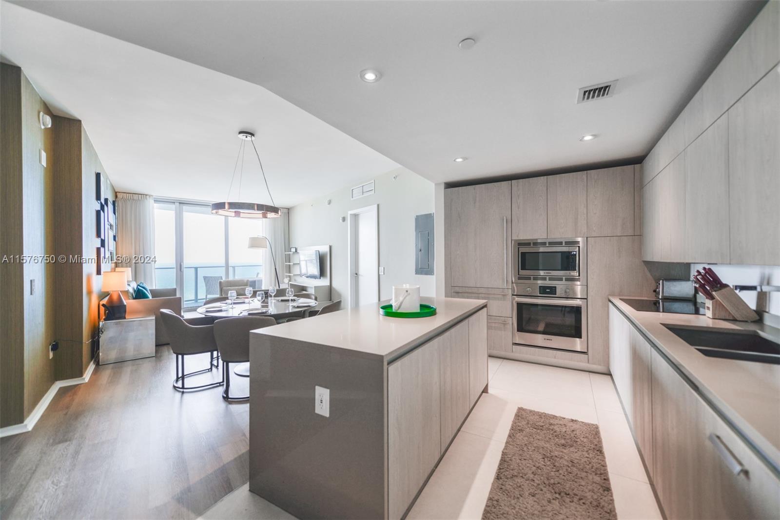 4111 S Ocean Dr # 2106