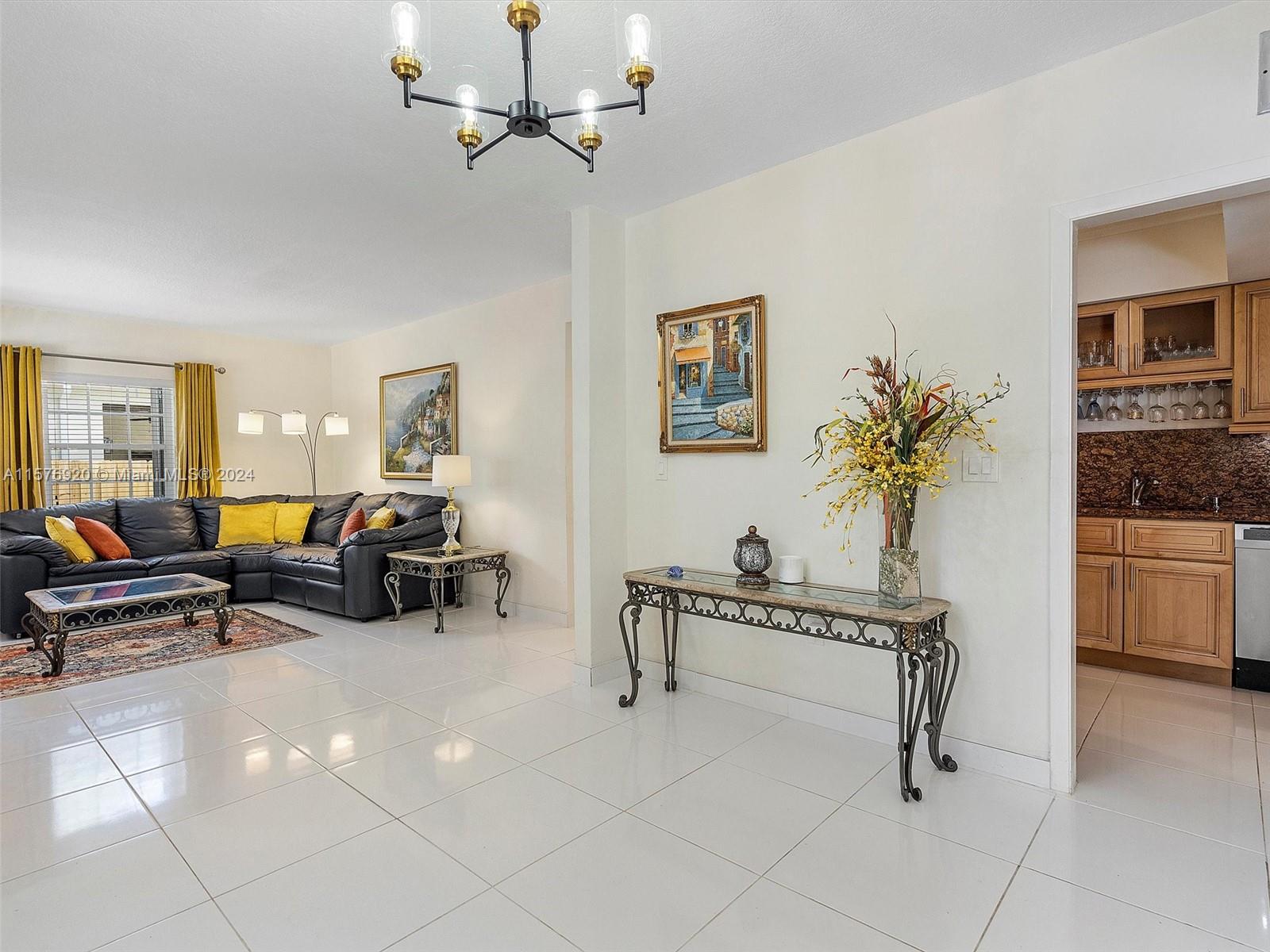5960 SW 46th Ter