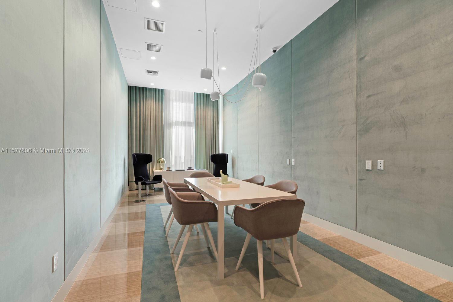 2000 metropica way # 1511