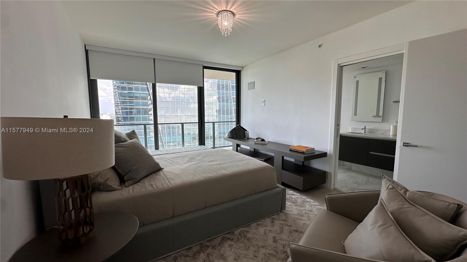 1451 Brickell Ave # 1605