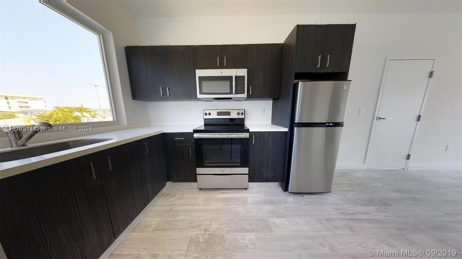 315 S Shore Dr # 2