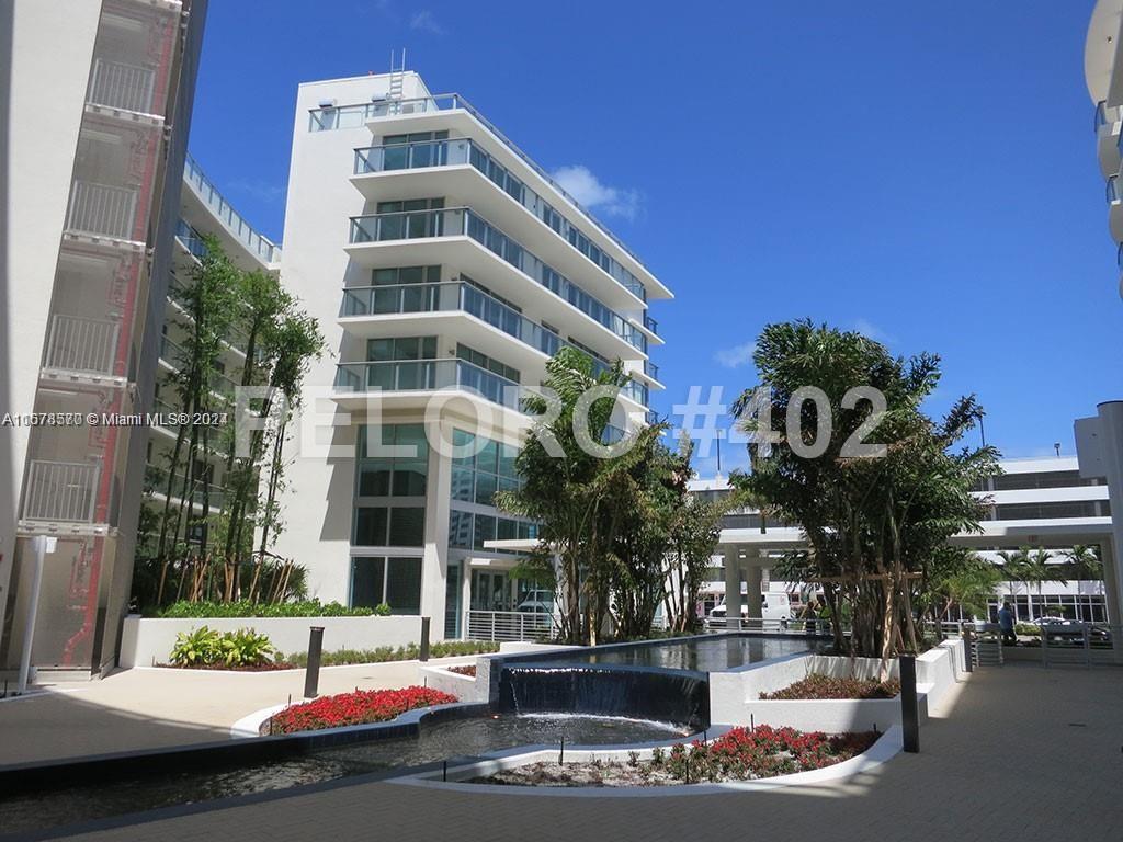 6620 Indian Creek Dr # 402