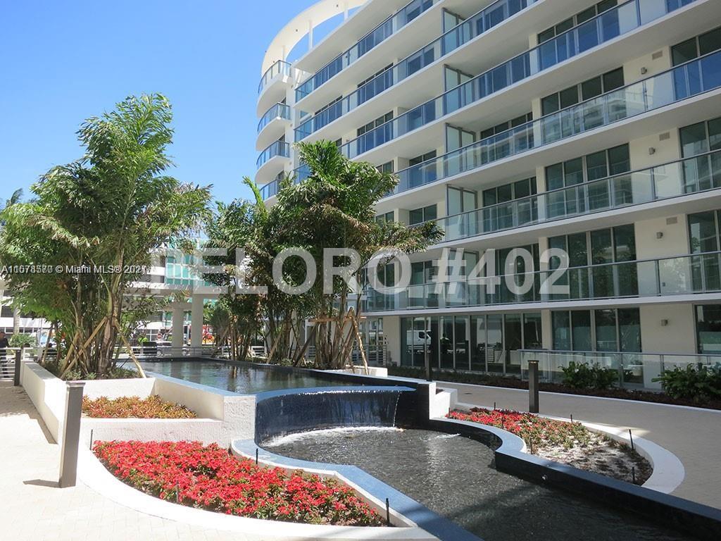 6620 Indian Creek Dr # 402