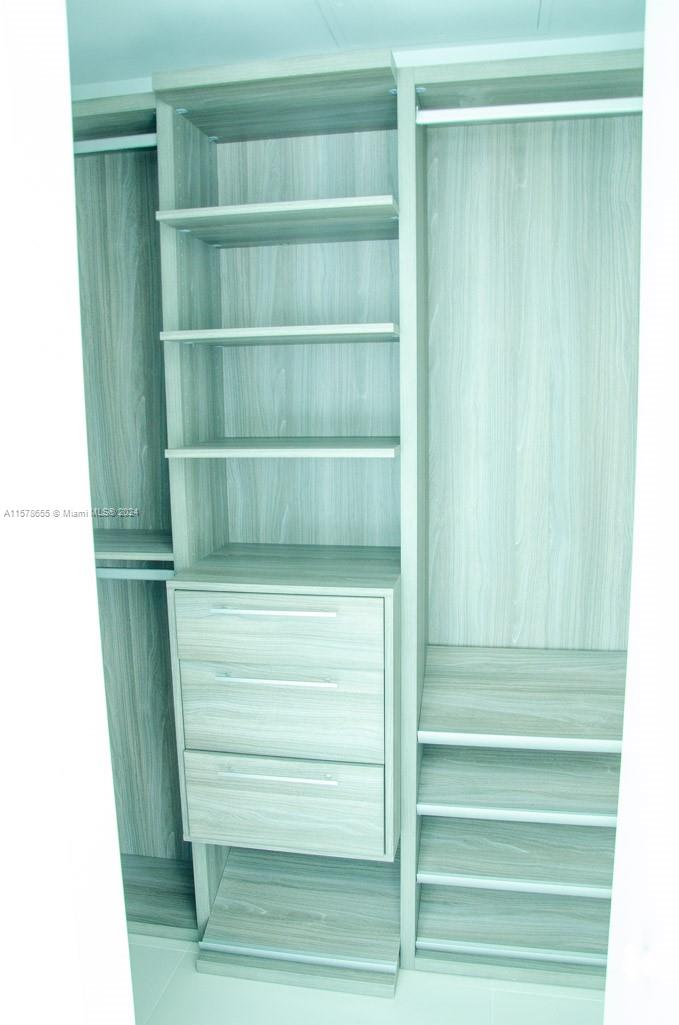 1300 S Miami Ave Unit: 1409