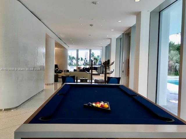 16901 Collins Ave # 2204