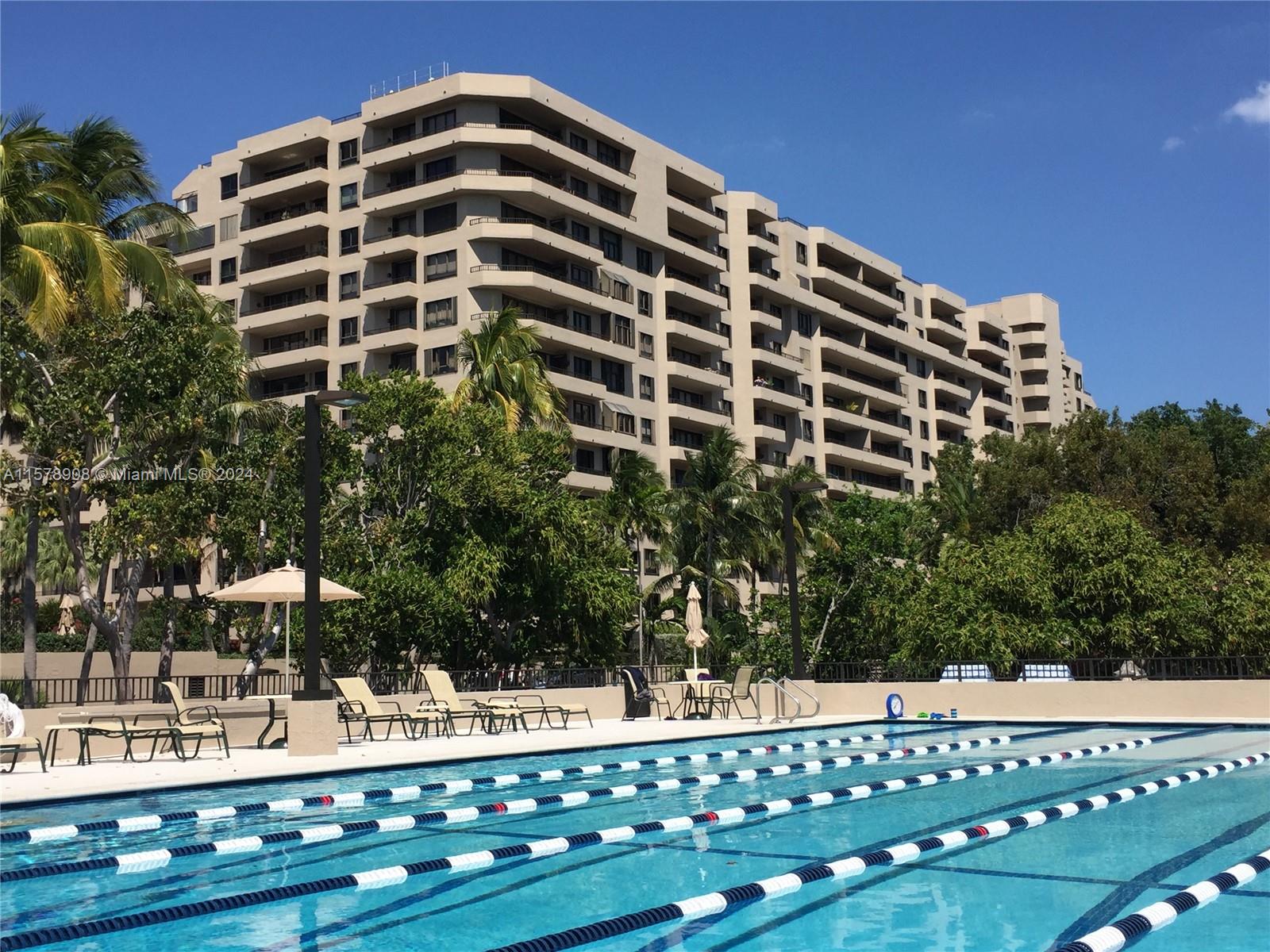 151 Crandon Blvd # 1002