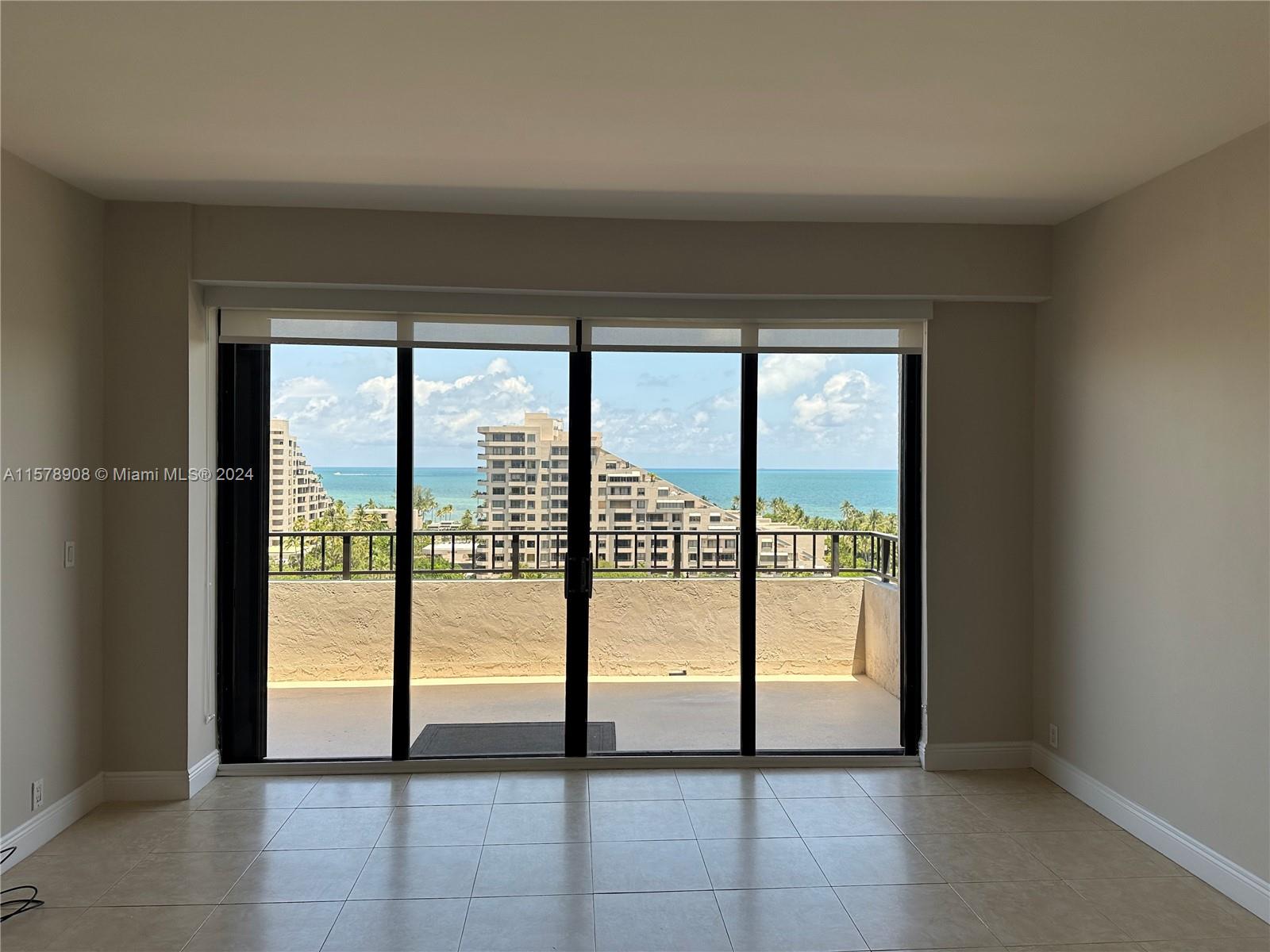 151 Crandon Blvd # 1002