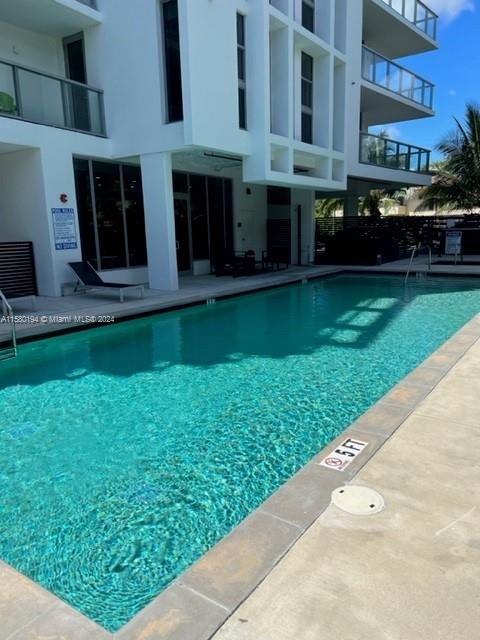 13800 Highland Dr # 303