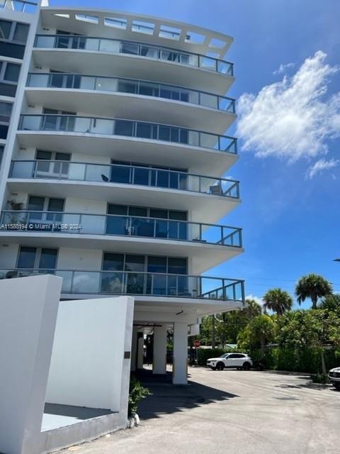 13800 Highland Dr # 303