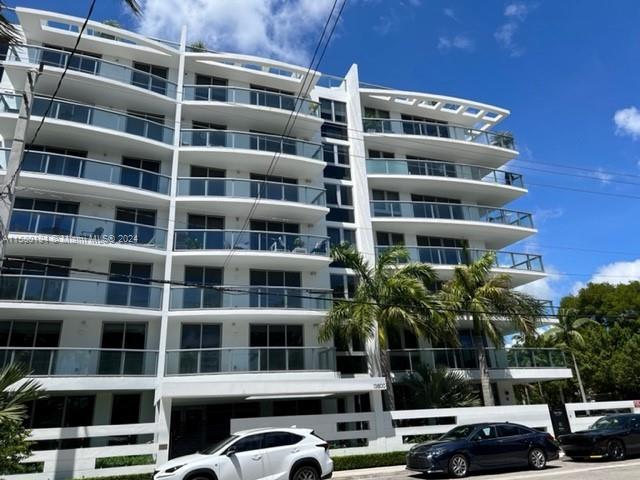 13800 Highland Dr # 303