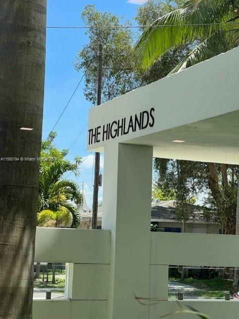 13800 Highland Dr # 303