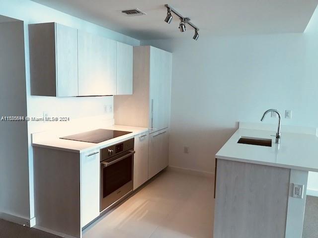 501 NE 31st St # 3203