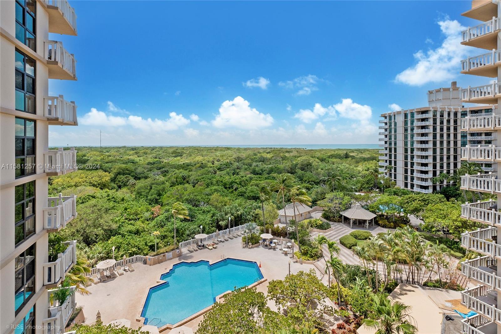 1111 Crandon Blvd # B803