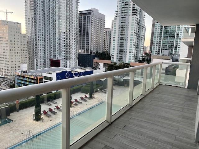 50 Biscayne Blvd # 1407