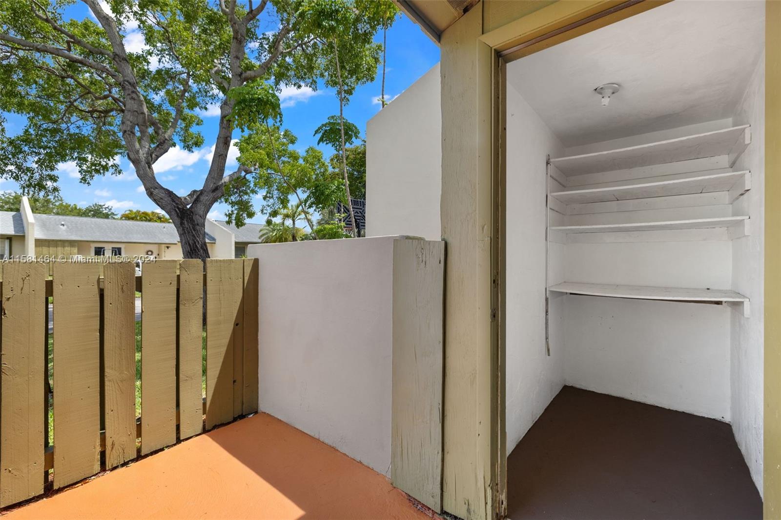 11514 SW 124 PL # 0